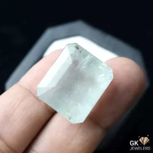 Natural Aquamarine Stone