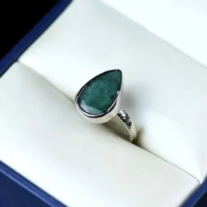 Natural Emerald Zamarud Silver Ring 4.37g