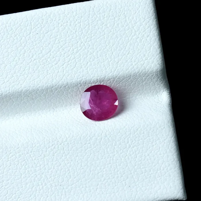 Yaqoot Stone 0.90CT