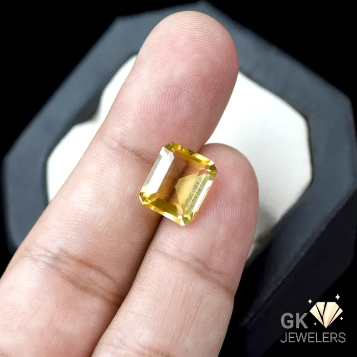 NATURAL GOLDEN CITRINE-SUNELA- 5.05 CARAT - Image 1