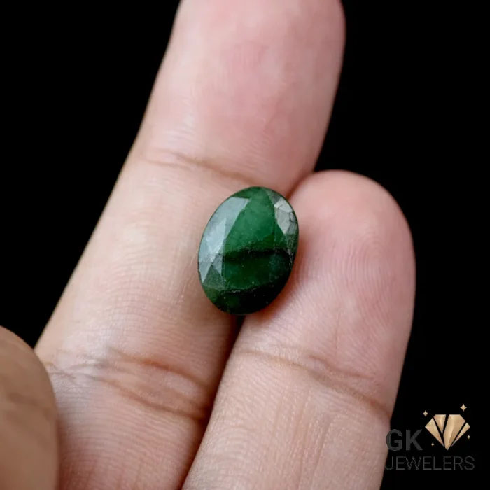 NATURAL EMERALD -ZAMARUD STONE - 4.25 CARAT - Image 1