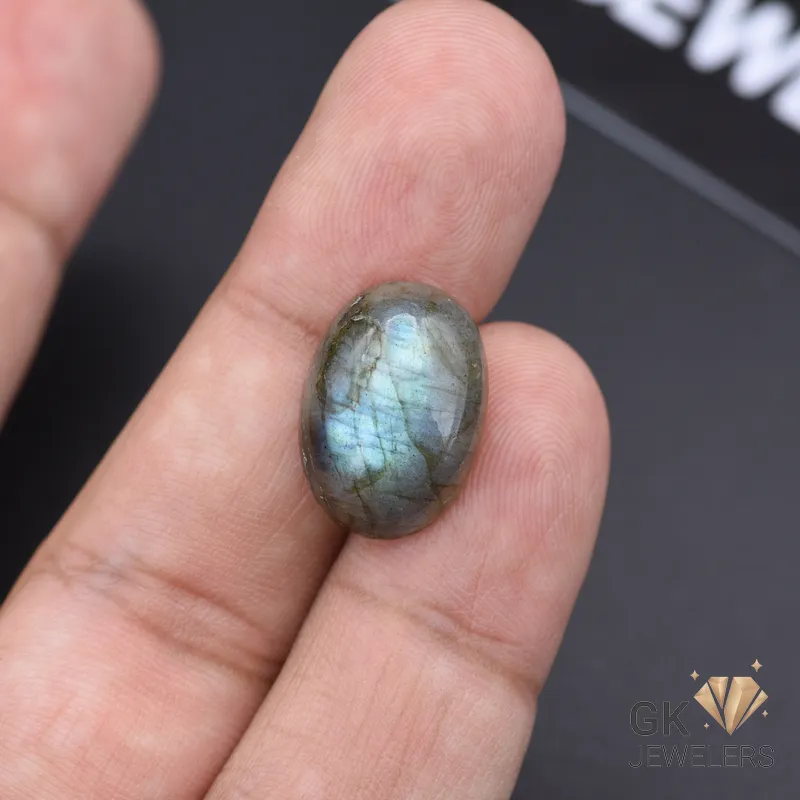 African Gray Labradorite Gemstone 13.85 Carats