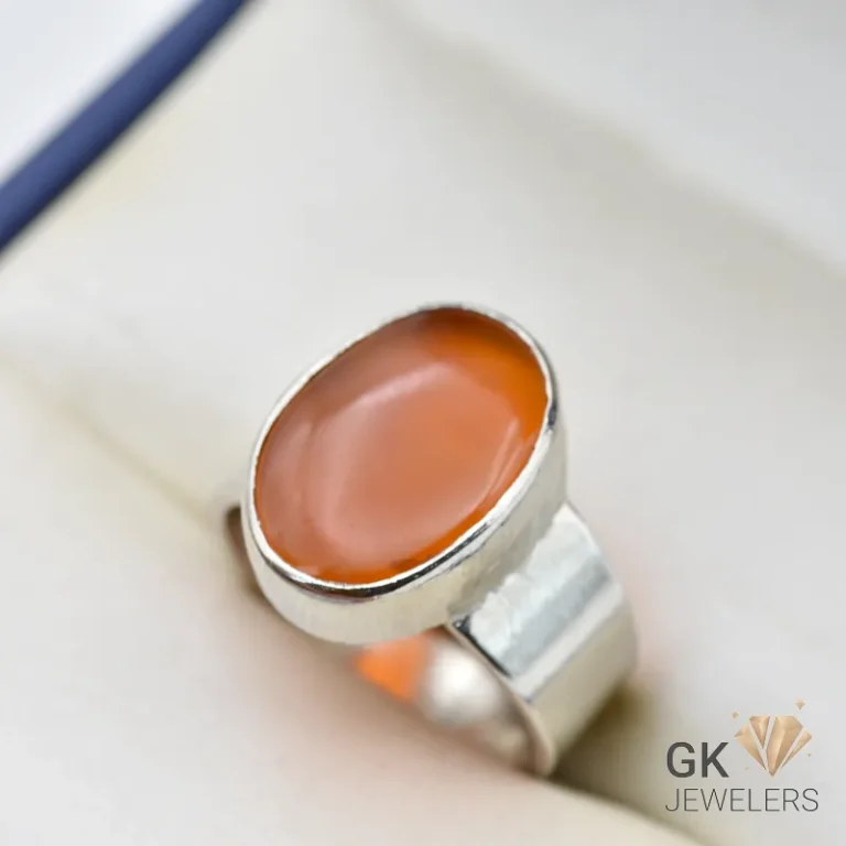 Oval orange agate gemstone set in handmade silver ring, size 20, 7.40g, from Iran
