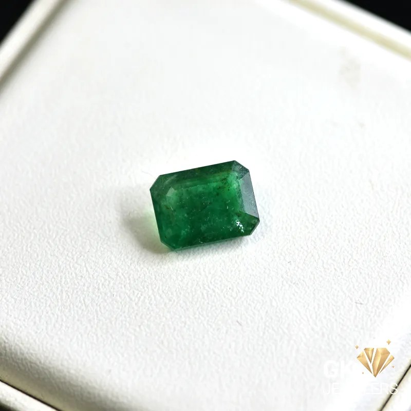 natural emerald 2.60ct green emerald cut stone, GK Jewelers Pakistan authentic gemstone photo