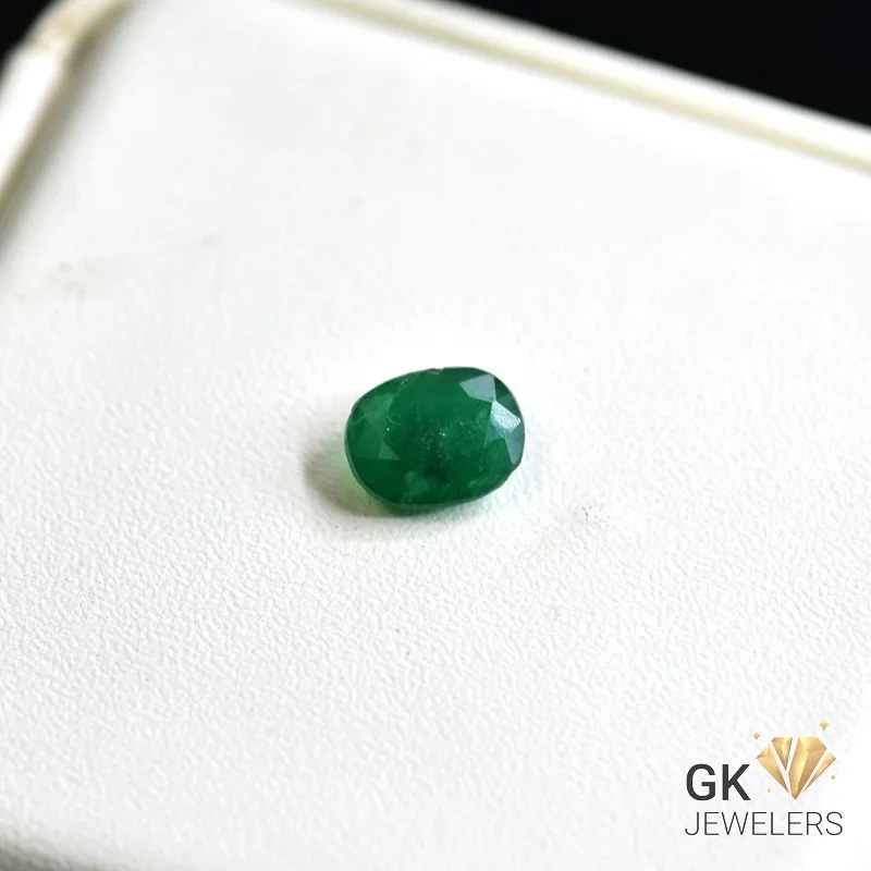 natural emerald 1.64ct green cushion stone, GK Jewelers Pakistan authentic gemstone photo