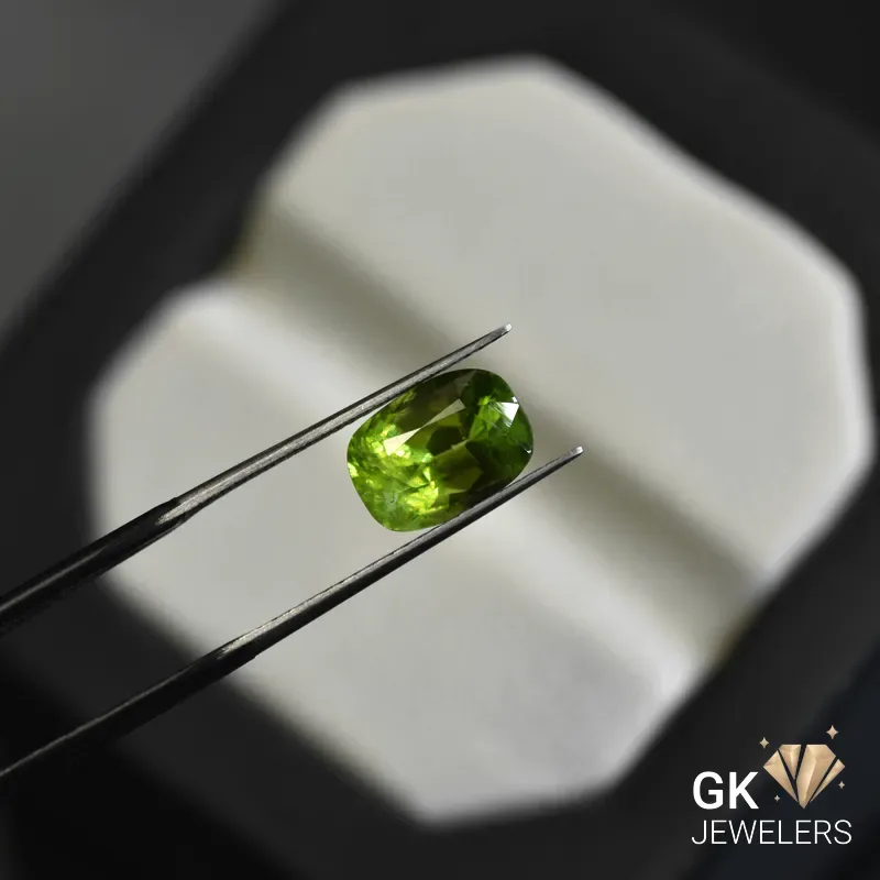 natural peridot 3.36ct green cushion stone GK Jewelers Pakistan authentic gemstone photo